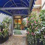 Residence Mignoncase Tre